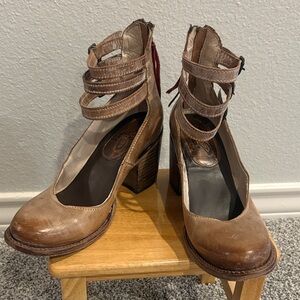 Freebird Brown Heeled Boots